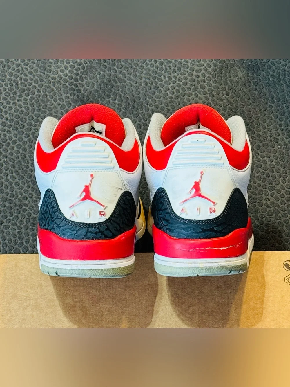 Jordan 3 Retro ‘Fire Red’ 2013 (Sz 11.5M)